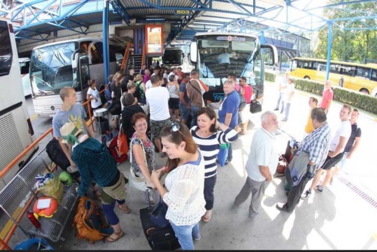 “Male plate, loš tretman radnika i nesigurnost uzrokuju masovni odlazak iz BiH”