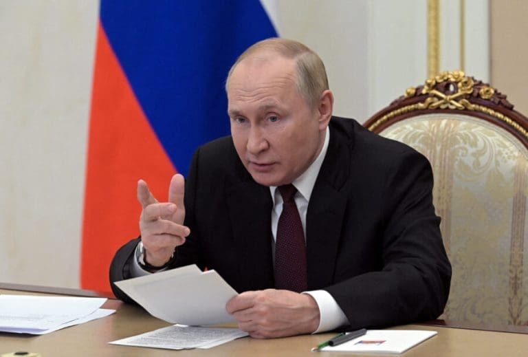 Kremlj odgovorio Zelenskom na izjavu da nije siguran da je Putin živ