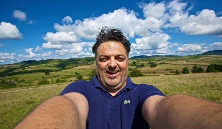 Aleksandar Trifunović:  Gadi mi se ova država, a volim ovu zemlju