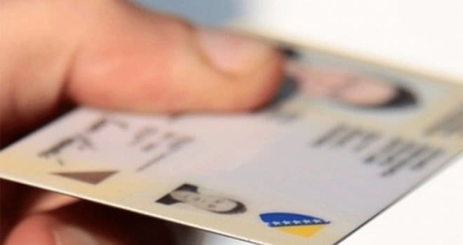 Problemi s ugovorom: Mogli bismo ostati bez ličnih karata