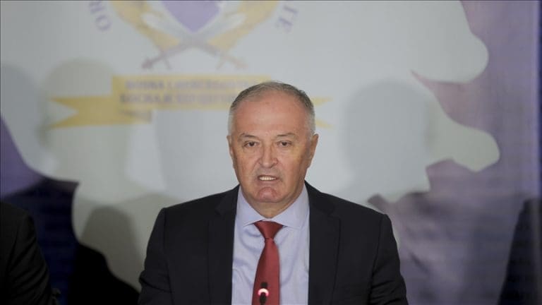 IGROKAZ JE KRATKO TRAJAO: Kako je SNSD odustao od smjene Zukana Heleza