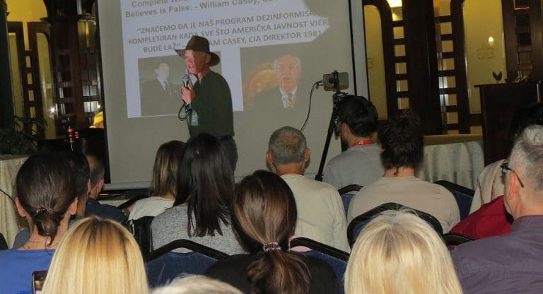 Semir Osmanagić održao predavanje u Banjaluci: Standardno učenje o istoriji civilizacije i njenoj starosti zasnovano je na manipulaciji