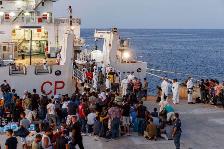 Meloni: Italijanski plan prihvata migranata u trećim zemljama primjer za EU