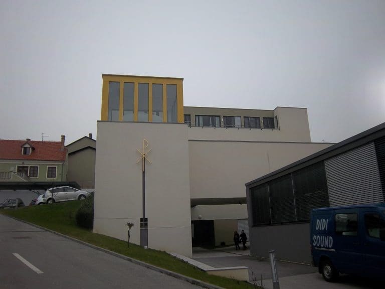 Srpska pravoslavna gimnazija u Zagrebu jedna od najuspješnijih škola u Hrvatskoj. Evo kako rade s djecom