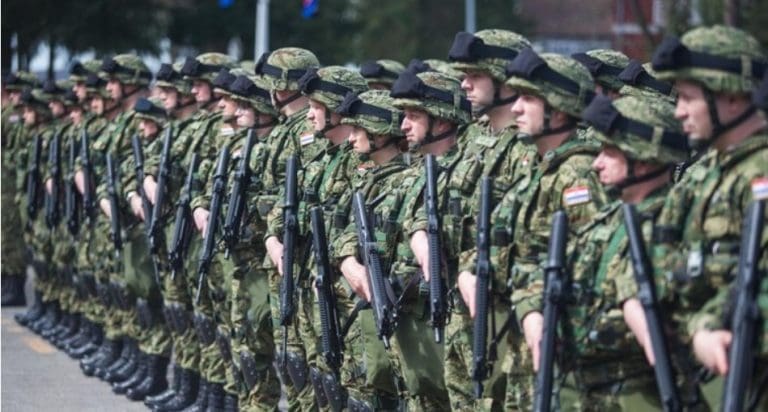 Desetak hiljada Hrvata dobilo poziv za ratni raspored