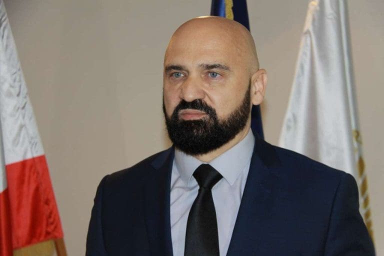 “Šokantno ponašanje ministra”: Ambasada SAD oštro kritikovala Ramu Isaka