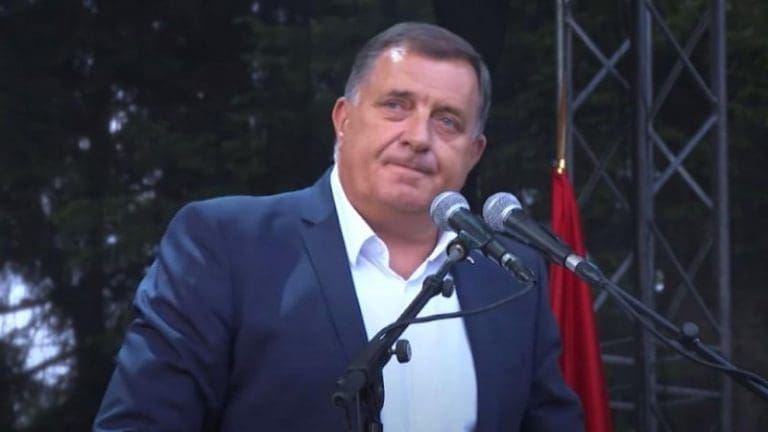 Zna li Dodik i svi koji mu aplaudiraju da je dijaspora za 23 godine poslala 52 milijarde maraka!