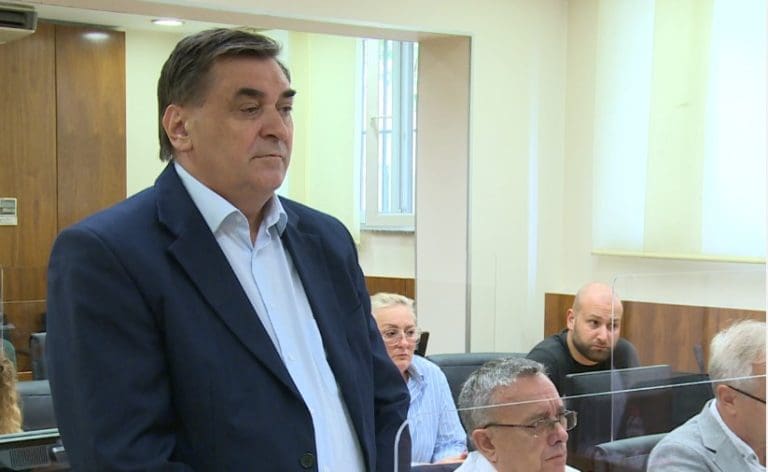 SUĐENJE OBRENU PETROVIĆU: Podnesena krivična prijava protiv sudija i tužioca i zatražen prekid sudskog postupka