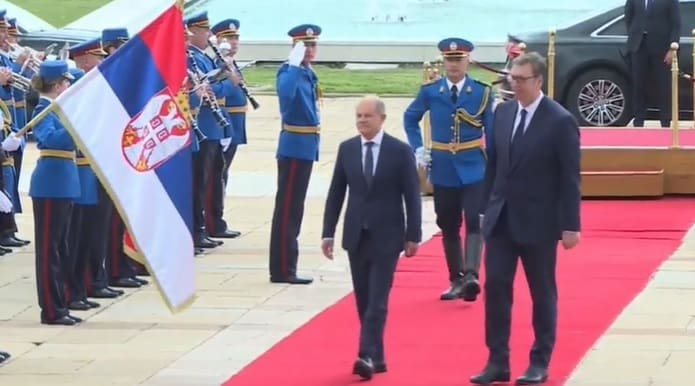 Šolc u Beogradu, počeo sastanak sa Vučićem