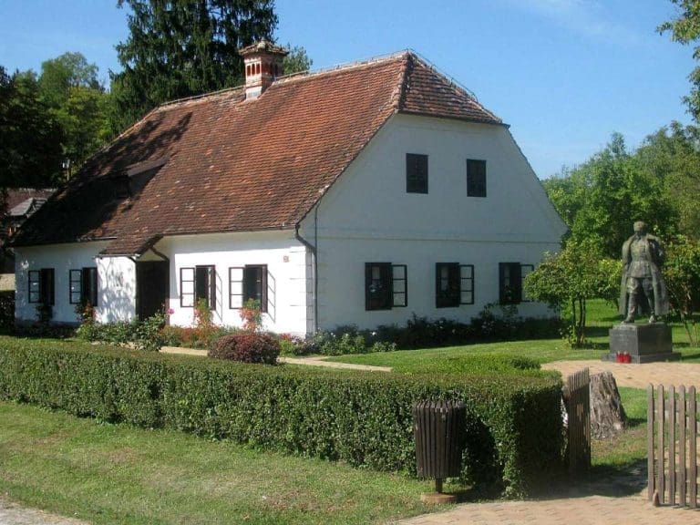 U Kumrovcu obilježena 43. godišnjica smrti Josipa Broza Tita