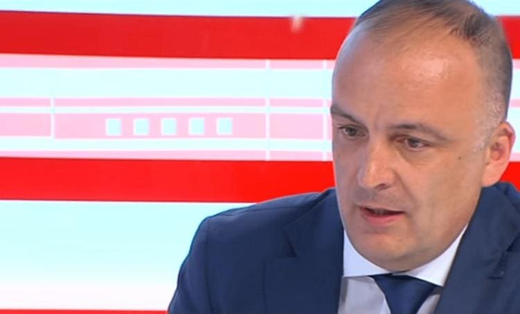 AĆIMOVIĆ ZA BUKU: U BiH treba hitno sazvati Krizni štab i krenuti u nabavku hrane i energenata, drugog izbora nemamo