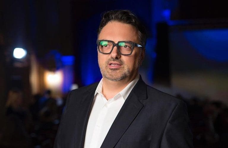Aleksandar Trifunović: Džaba snimaš kako te tuče, Klaro, nema ko da te čuje