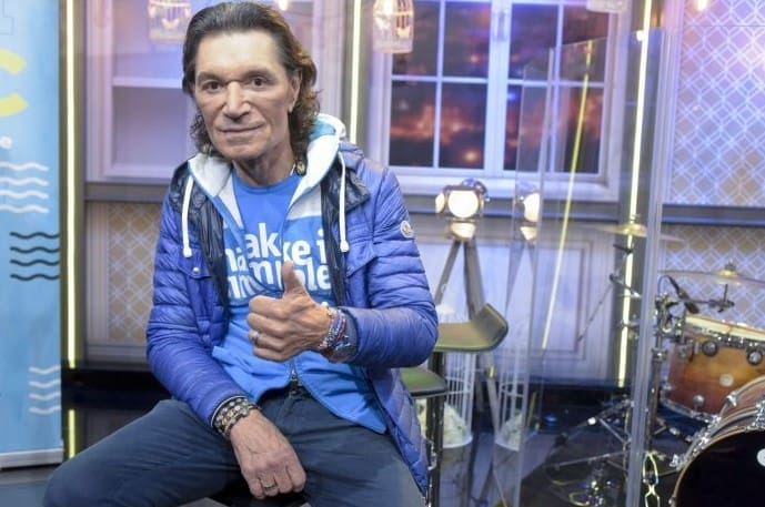 Popularni hrvatski pjevač Jasmin Stavros teško bolestan