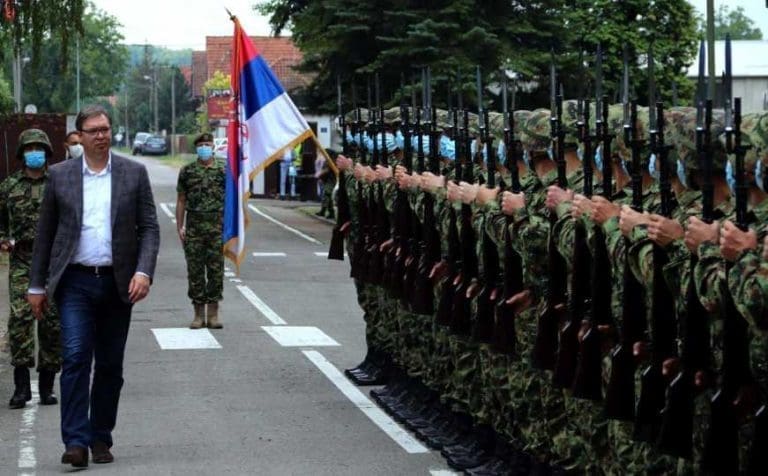 “Srbi s dvojnim državljanstvom dobivaju pozive za mobilizaciju iz Srbije. Među njima su i policajci”