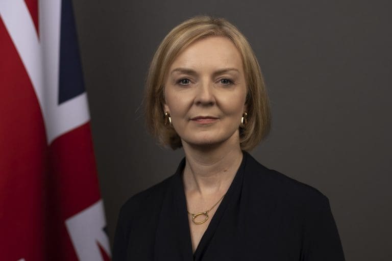 Otkriće britanskog tabloida: ruski špijuni hakovali mobilni telefon Liz Truss, Boris Johnson sve zataškao