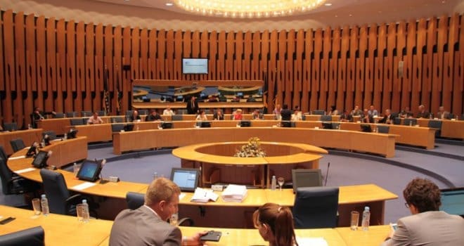 CIK BiH: Kompletiran Dom naroda Parlamenta FBiH, dodijeljeni mandati