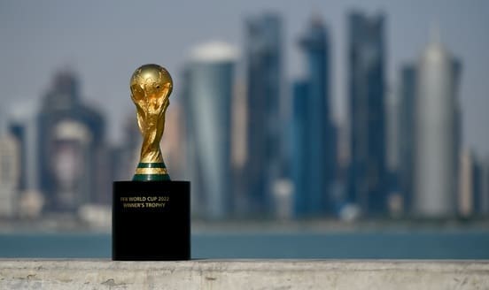 FIFA pokrenula disciplinski postupak protiv Srbije zbog “spornog transparenta o Kosovu”