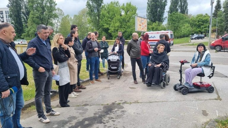 Nakon stravičnog udesa u Banjaluci mještani protestuju: Ovo su naši zahtjevi, ne osjećamo se bezbjedno!