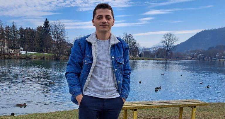 IT stručnjak Hasan Hatić pokrenuo YT kanal kako bi na satiričan način kritikovao neodgovorne bh. političare