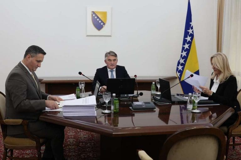 Cvijanović je uputila zahtjev za smjenu Lagumdžije