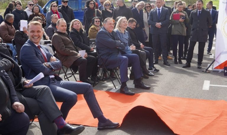 Stanivuković i Dodik otvaraju “Srpska open” revijalnim mečom za titulu prvog reketa Banjaluke!