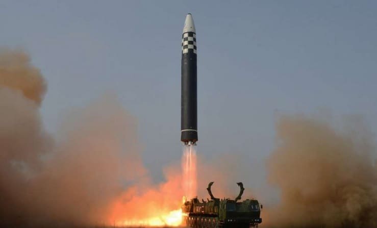Sjeverna Koreja naredila svojim snagama da ispale još granata kod istočne i zapadne obale
