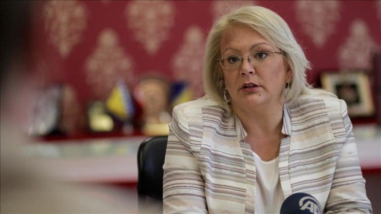 Predsjednica FBiH Bradara zastupnicima: Dokažimo kako u ovoj zemlji ipak vlada demokratija