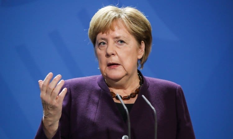 Angela Merkel kritikovala svoju stranku i njenog lidera: Prekršio si zavjet koji si dao