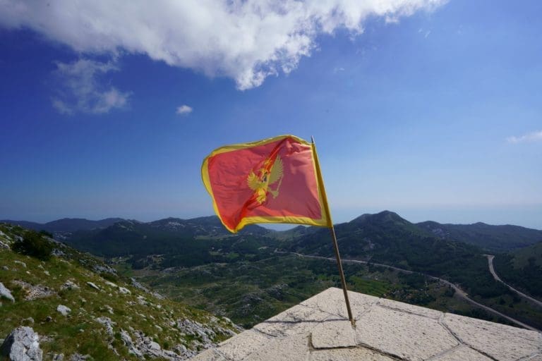 Otvorena biračka mjesta u Crnoj Gori, počeo drugi krug predsjedničkih izbora