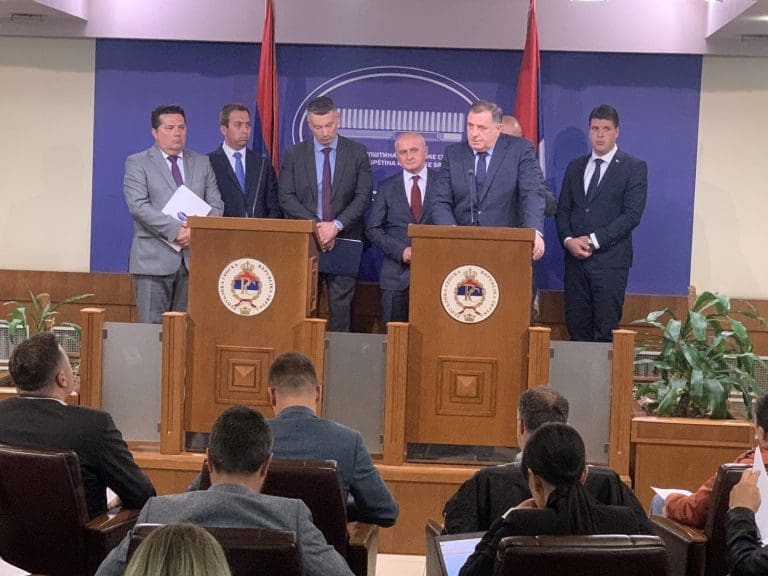 Dodik: Republika Srpska zaslužuje da ima svoju državu