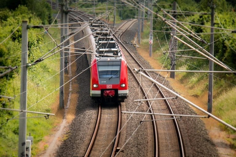 Da li bi ste se upustili u ovakvo putovanje vozom? Kuda sve prolazi jedna od najdužih željezničkih ruta na svijetu