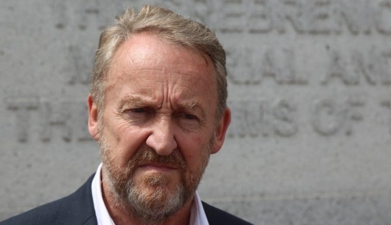 Izetbegović: Povećaćemo penzije i plate za 50%, Analitičari: plate možda, penzije teško