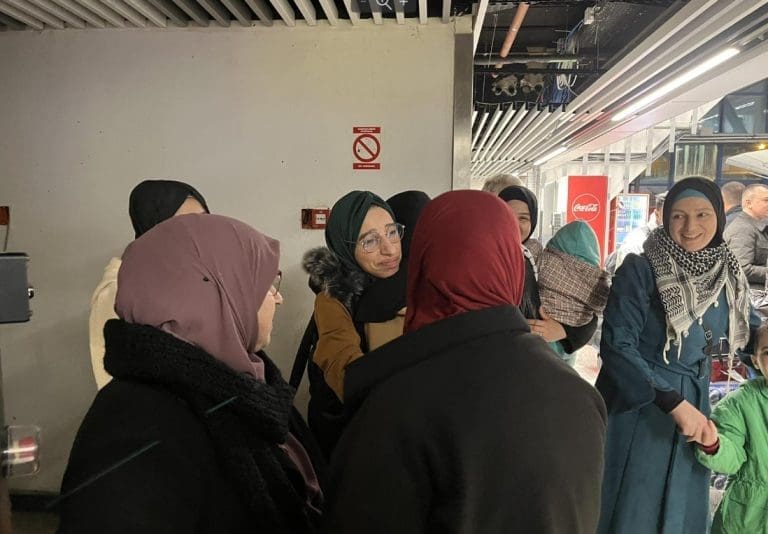 Zahtjevna operacija: 26 državljana BiH i njihovih srodnika iz Palestine stiglo u BiH