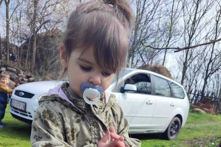 Mala Danka bi danas slavila 2. rođendan! “Umjesto veselja, djevojčicu ne mogu da nađu ni poslije 40 dana”