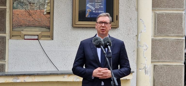 Vučić sa Srbima s Kosova: Doneli smo pet važnih zaključaka