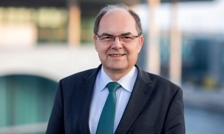 Šta će donijeti izmjene Izbornog zakona BiH i Ustava FBiH koje je nametnuo Christian Schmidt?