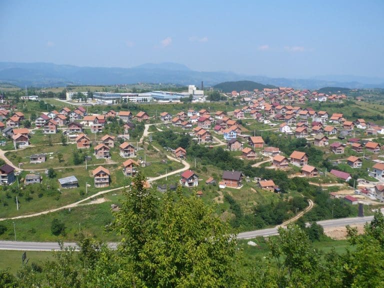 Vlasenica planira spaljivanje otpada: Planira se uvoziti preko 100.000 tona otpadne plastike godišnje
