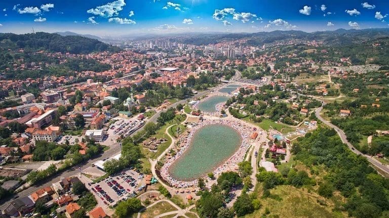 Tuzlaci izlaze na ulice!