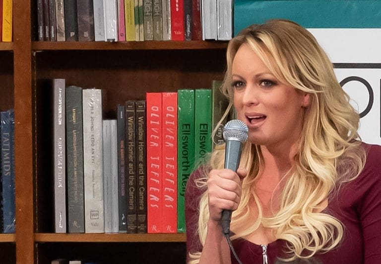Šta se desilo između Donalda Trampa i porno zvijezde Stormy Daniels?