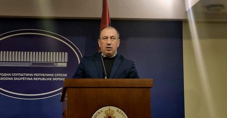 “Da se riješi misterija Nikšićevog mobilnog telefona”