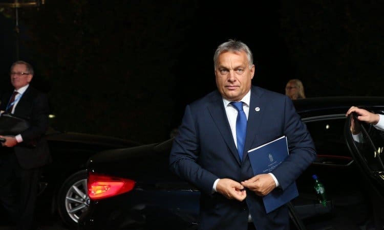 Orban: Mađarska će zabraniti skupove podrške ‘terorističkim organizacijama’
