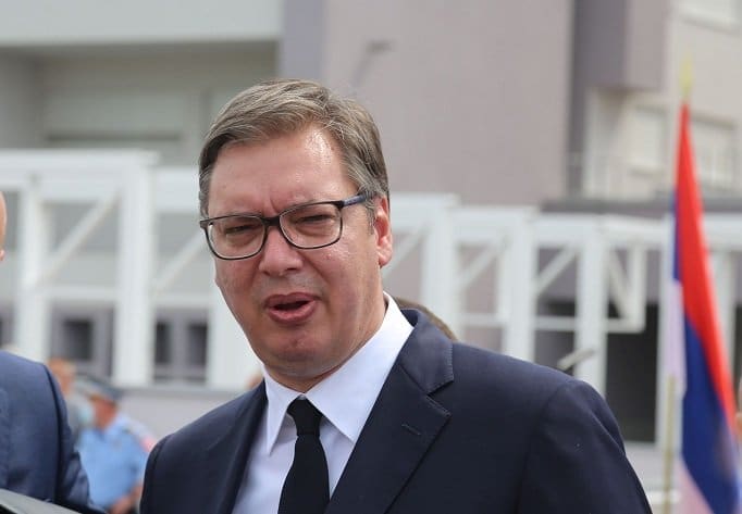 Vučićevo obraćanje javnosti: “Imamo na stolu predlog Francuske i Nemačke za Kosovo”
