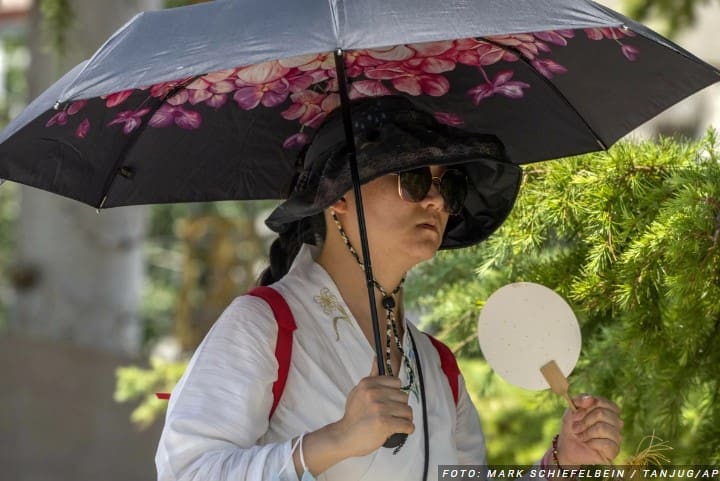 U Pekingu temperatura treći dan zaredom iznad 40 stepeni. To do sada nije zabilježeno