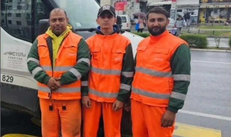 “Nemoj to da radiš, svi imamo probleme, hajde, kaži mi šta je bilo”: Kako su trojica radnika “Čistoće” odvratili Novosađanina da skoči sa mosta dok su nervozni vozači trubili