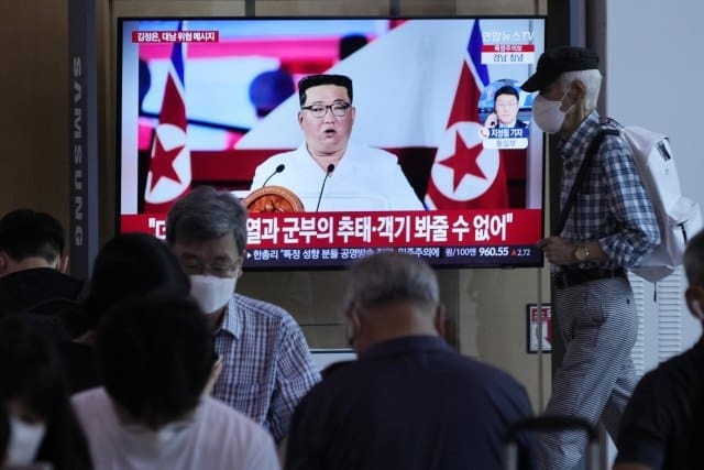 Kim Džong Un zaprijetio Americi: Spremni smo