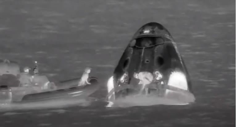 Četvorica astronauta jutros uspješno sletjela na Zemlju