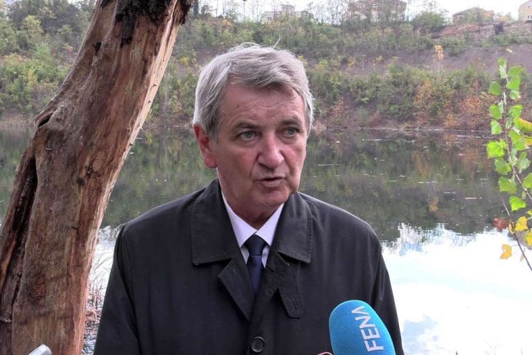 Započelo pretraživanje jezera na rudniku Vihovići, sumnja se na masovnu grobnicu