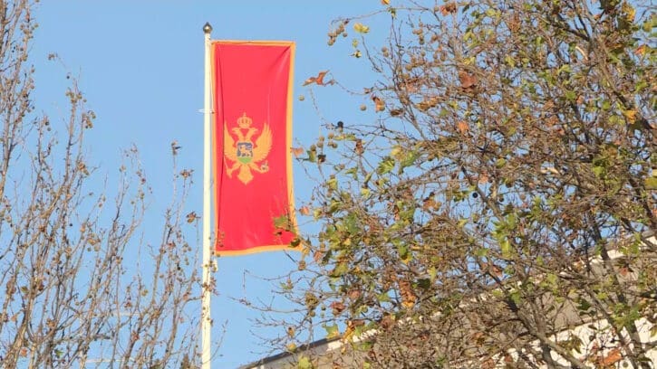 Crna Gora: Dojave o bombama u nekoliko škola i Skupštini