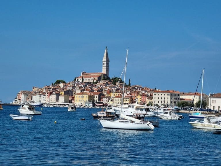 Hrvatska mora privući 200 hiljada stranih radnika