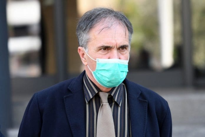 Doktor Drljević objašnjava: “Novi soj vrlo rijetko ide na pluća, glavni simptomi su…